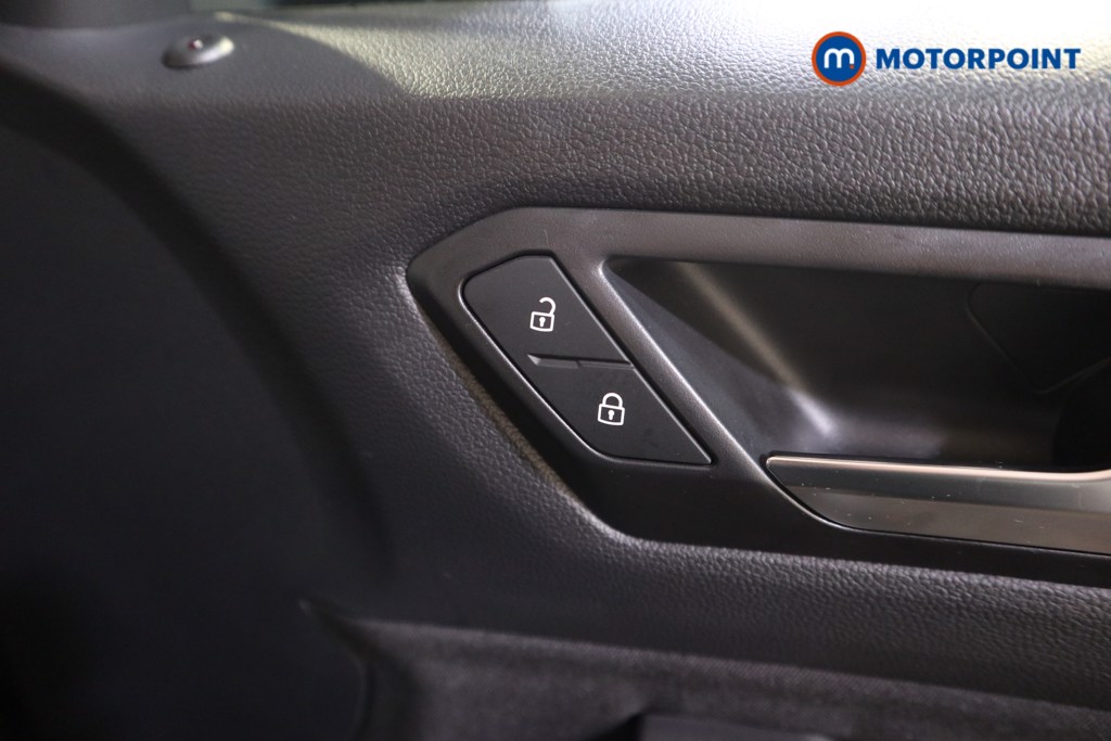 Used Volkswagen T-Roc 2021 for sale - 76616515: Photo 14