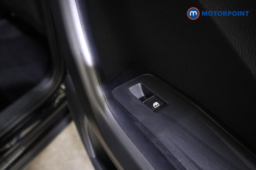 Used Volkswagen T-Roc 2021 for sale - 76616515: Photo 18