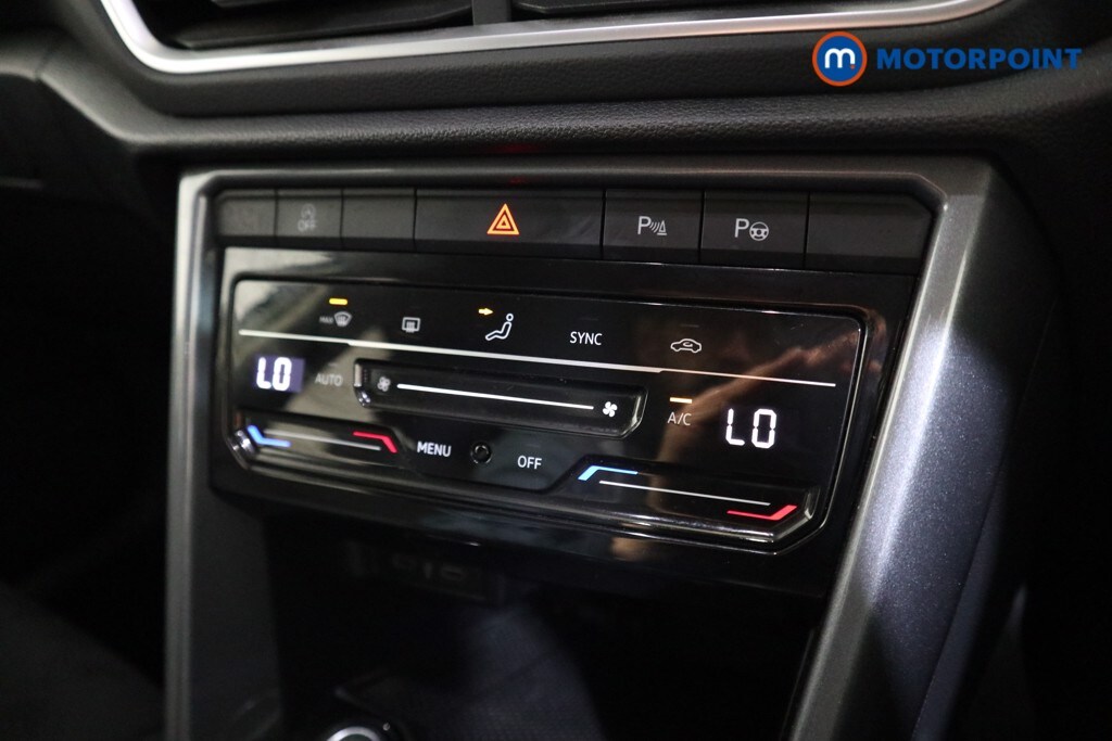 Used Volkswagen T-Roc 2023 for sale - 78095492: Photo 15