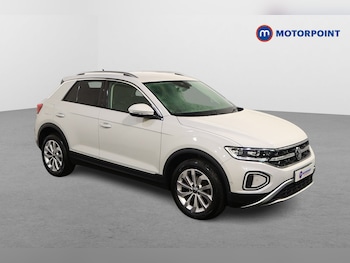 Used Volkswagen T-Roc 2023 for sale - 78095492: Photo