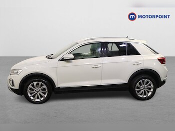 Used Volkswagen T-Roc 2023 for sale - 78095492: Photo