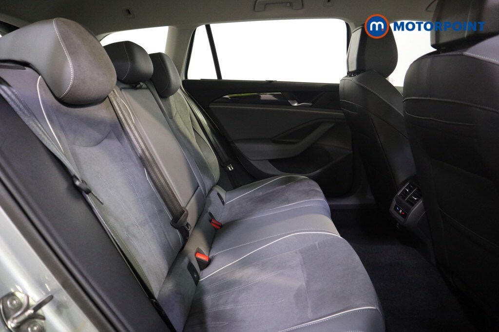 Used Volkswagen Passat 2025 for sale - 76252959: Photo 24