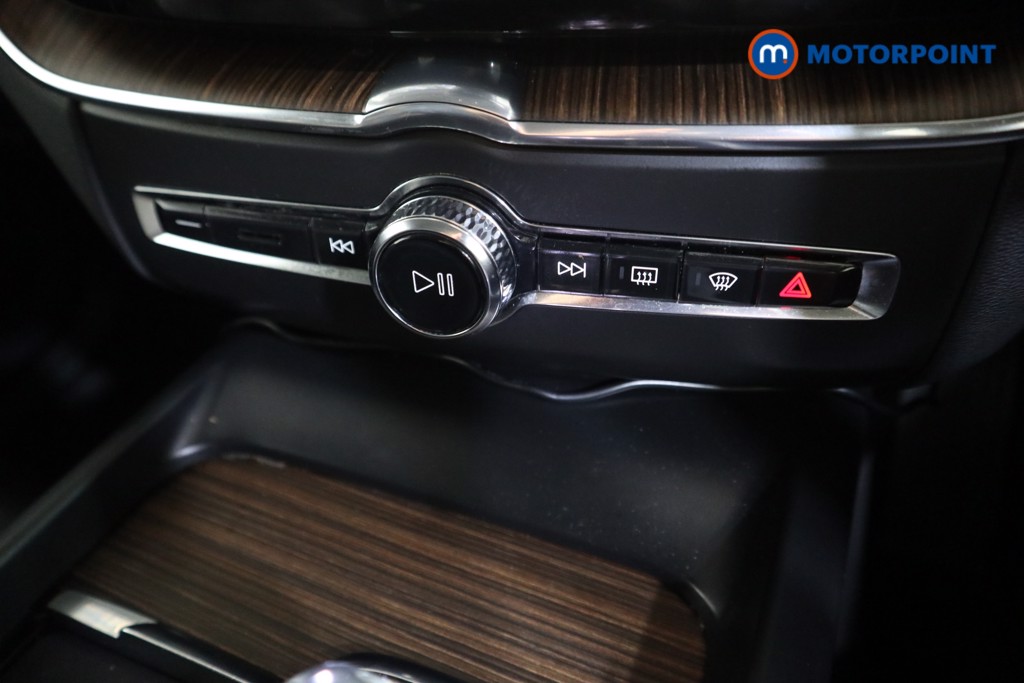 Used Volvo XC60 2022 for sale - 76628469: Photo 15