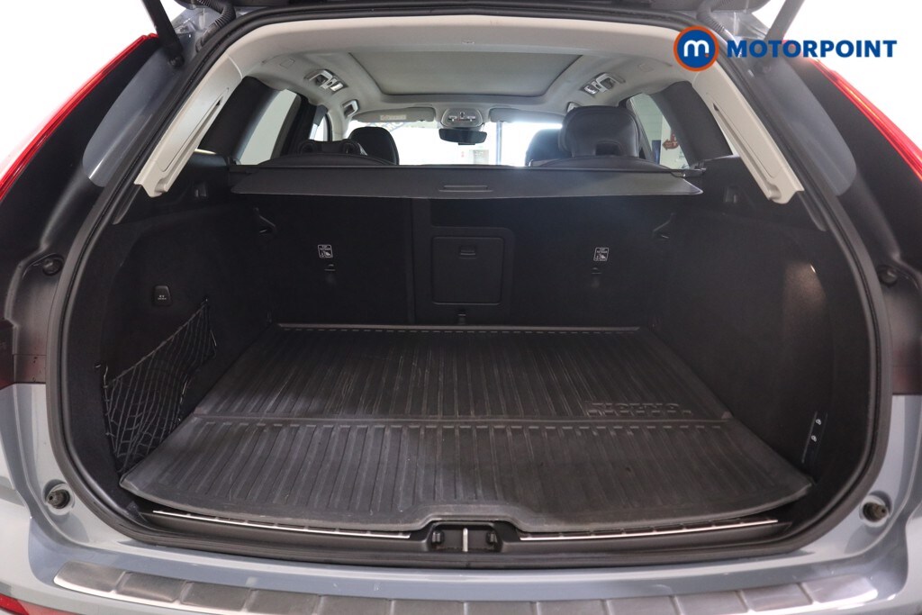 Used Volvo XC60 2022 for sale - 76628469: Photo 29