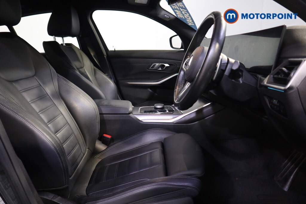 Used BMW 3 Series 2024 for sale - 76616558: Photo 16