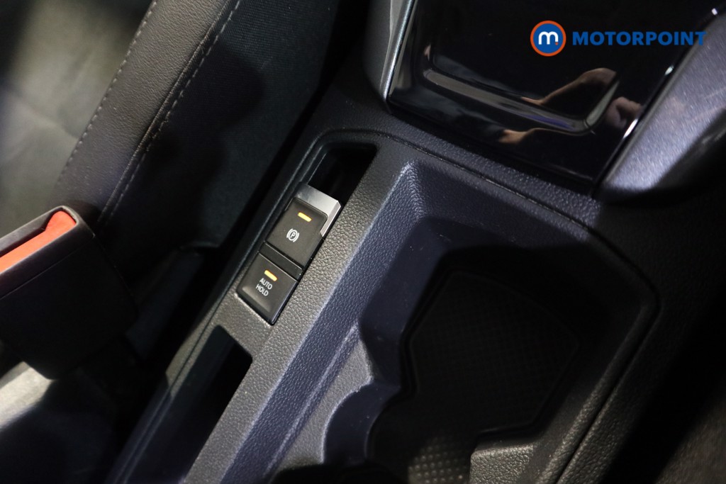 Used Volkswagen T-Roc 2023 for sale - 77071649: Photo 17