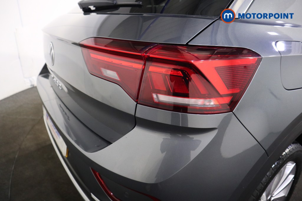 Used Volkswagen T-Roc 2023 for sale - 77071649: Photo 33