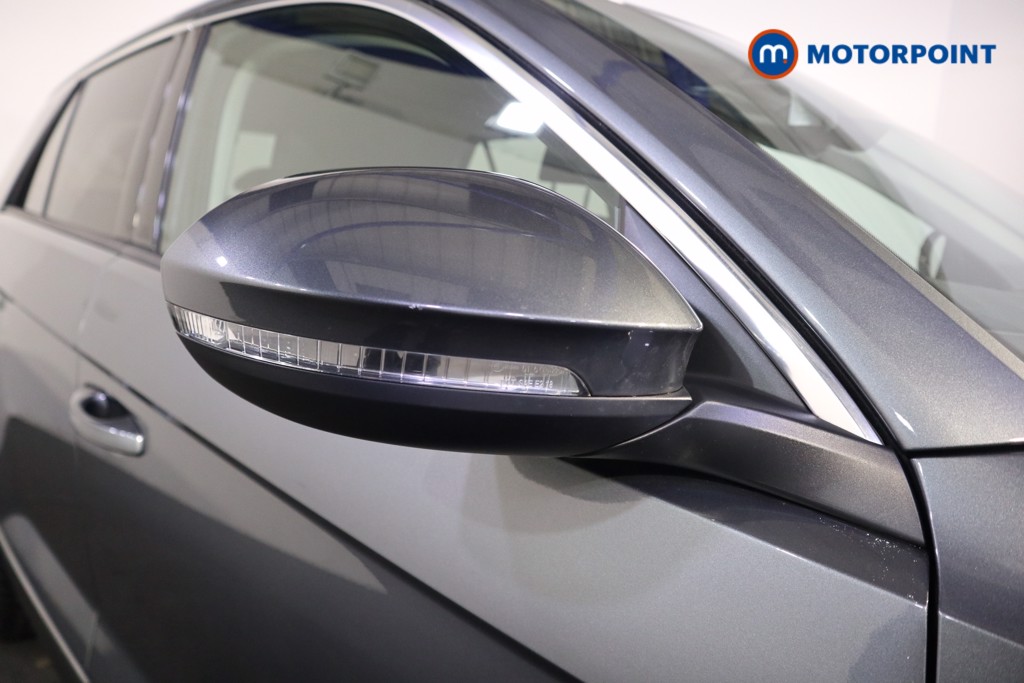 Used Volkswagen T-Roc 2023 for sale - 77071649: Photo 36