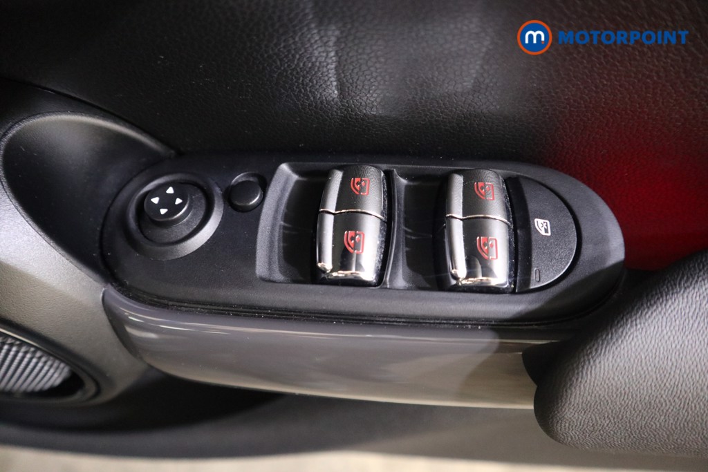 Used MINI Hatch 2019 for sale - 76127878: Photo 16