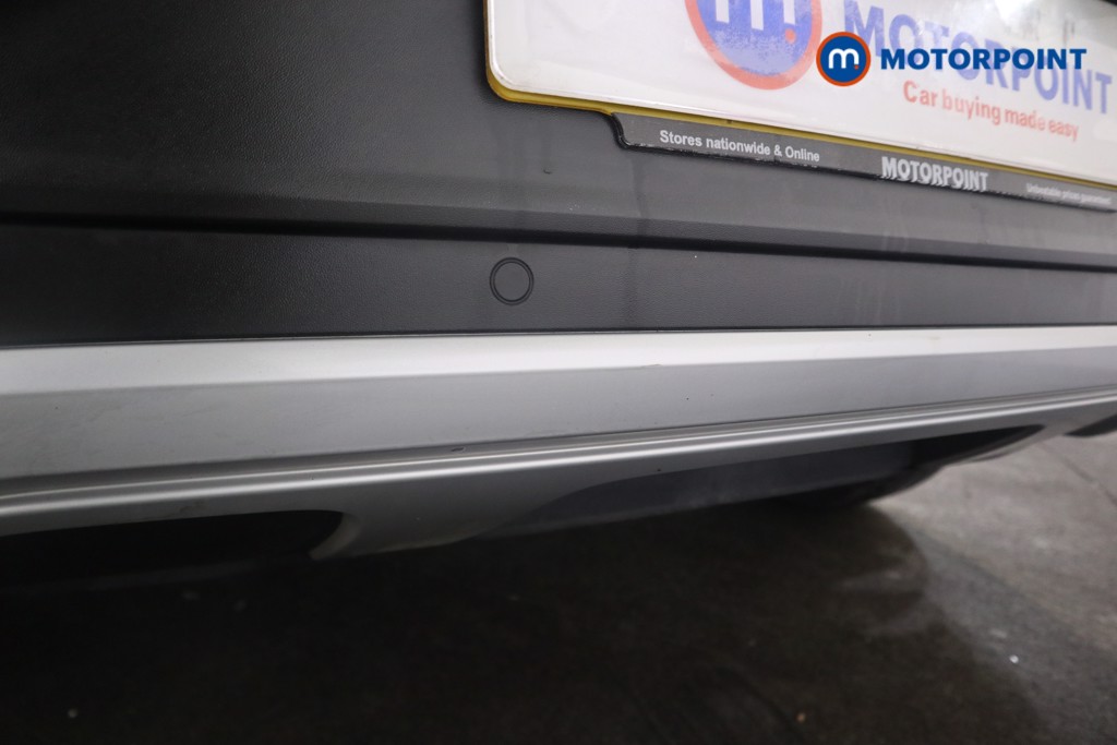 Used Volkswagen T-Roc 2023 for sale - 76782597: Photo 31