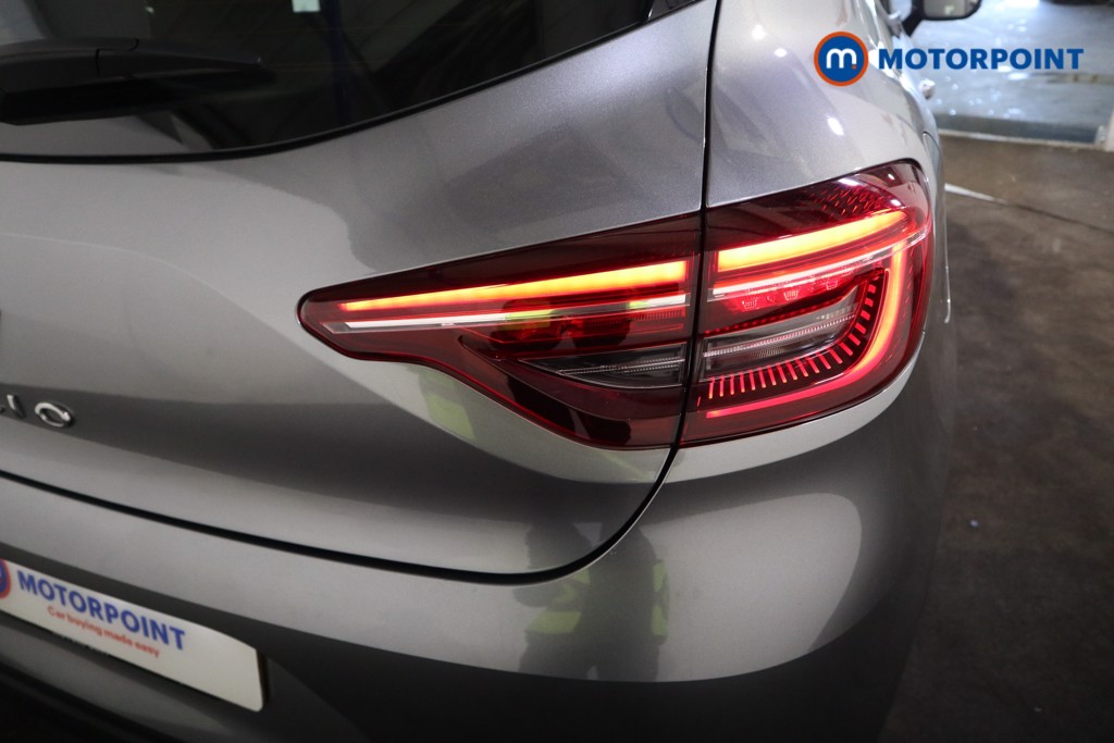 Used Renault Clio 2023 for sale - 78052599: Photo 35