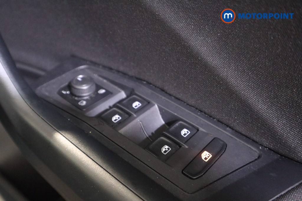 Used Volkswagen T-Roc 2022 for sale - 77033925: Photo 20