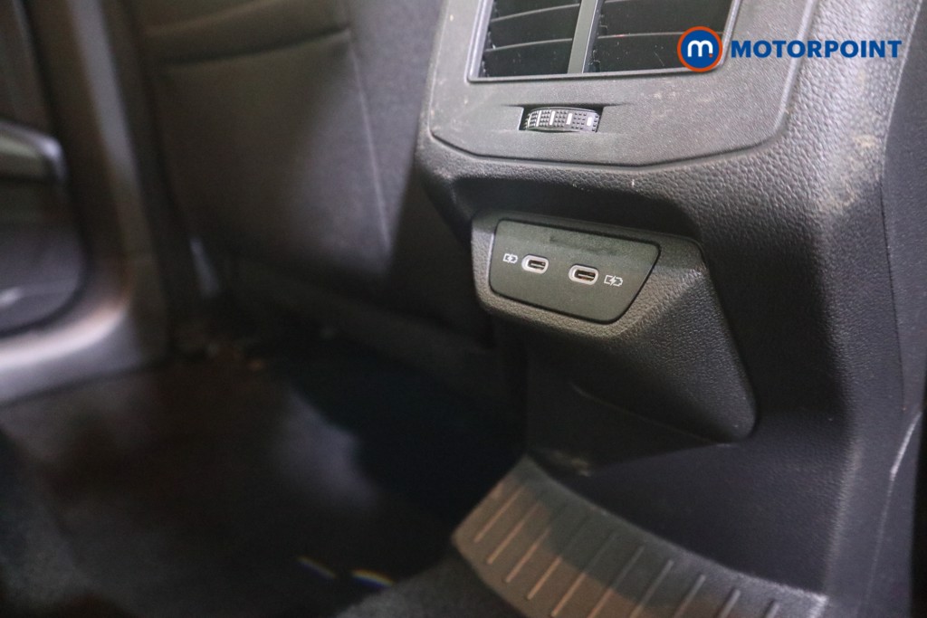 Used Volkswagen T-Roc 2022 for sale - 77033925: Photo 24