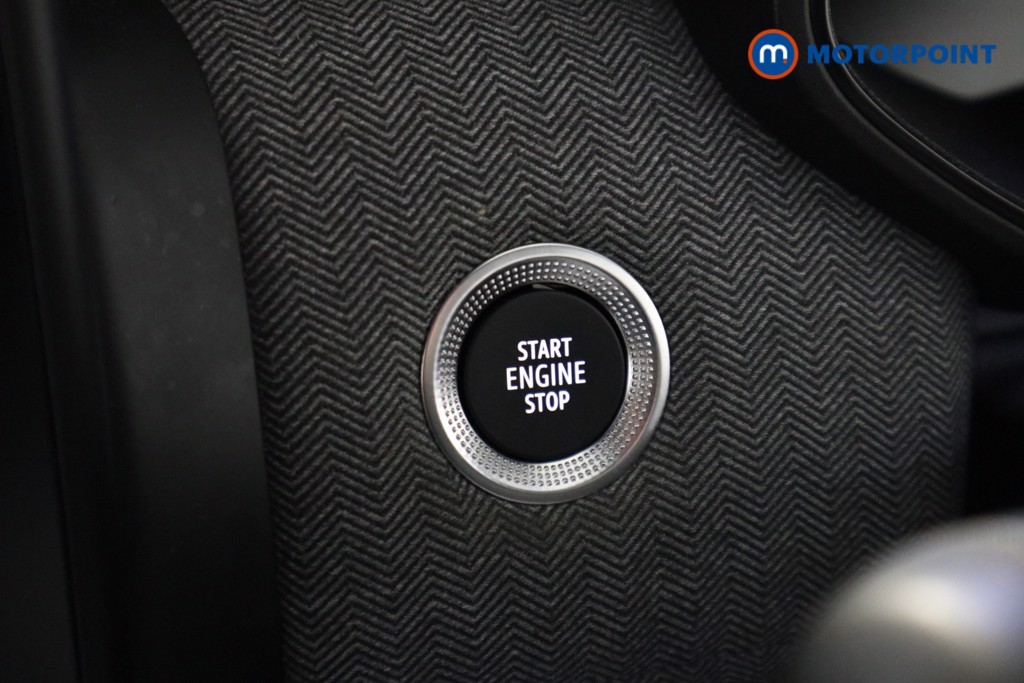 Used Renault Clio for sale - 76969312: Photo 14