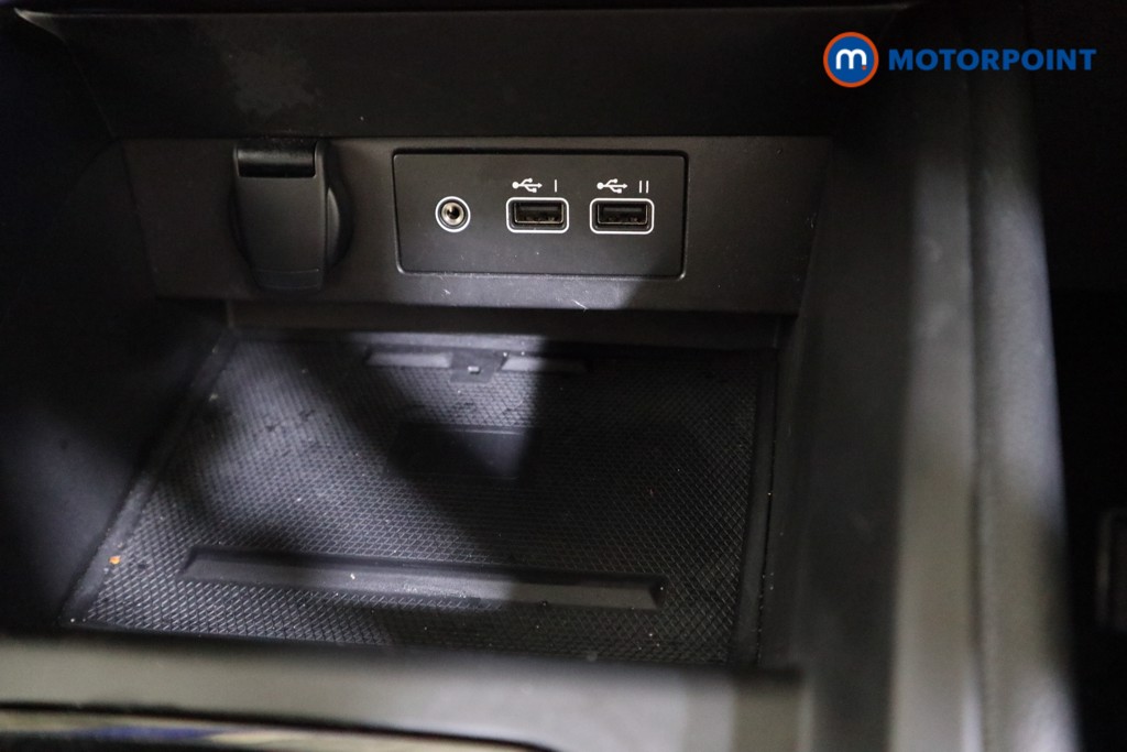 Used Renault Clio for sale - 76969312: Photo 17