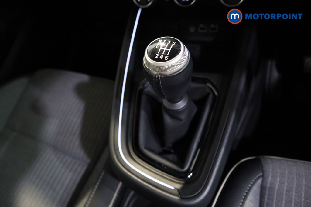 Used Renault Clio for sale - 76969312: Photo 19