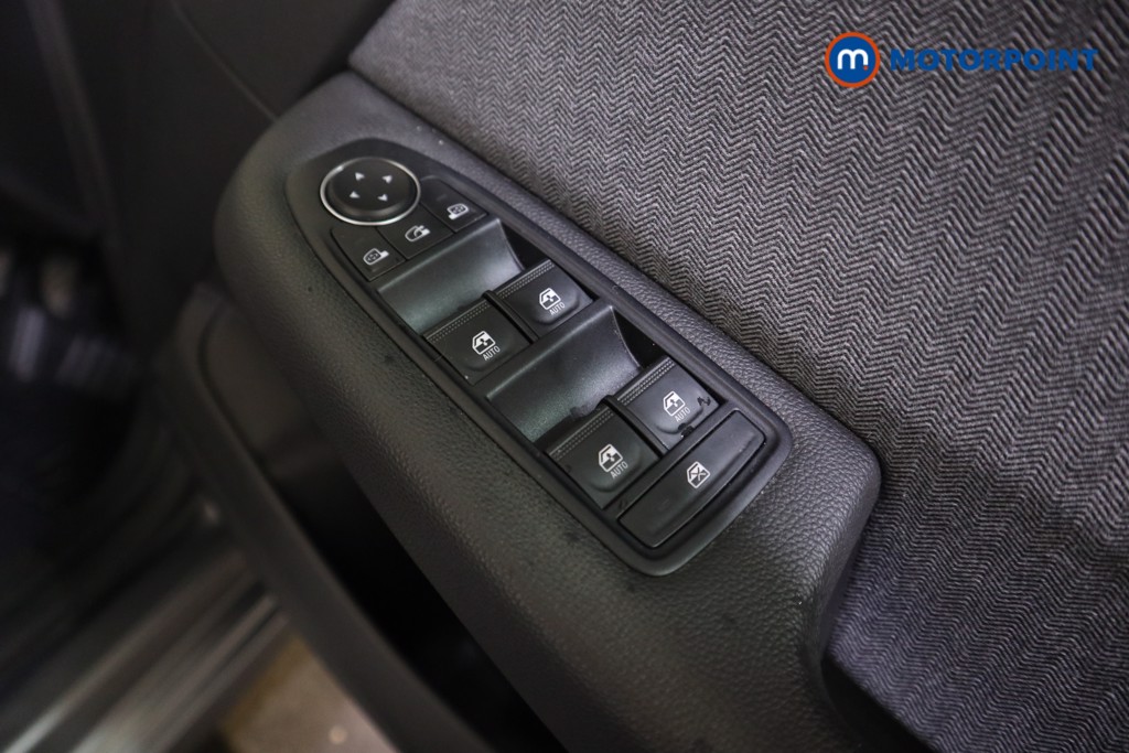 Used Renault Clio for sale - 76969312: Photo 21