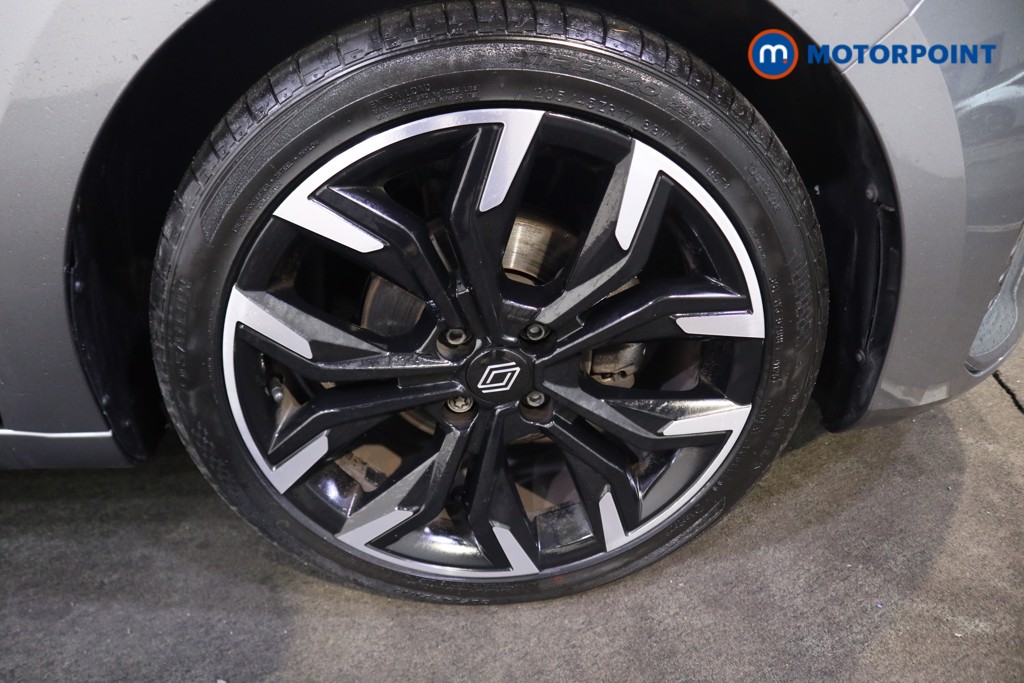 Used Renault Clio for sale - 76969312: Photo 28