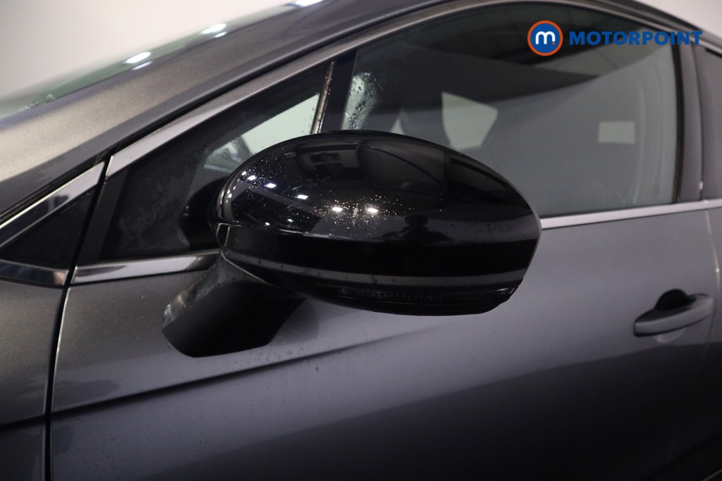 Used Renault Clio for sale - 76969312: Photo 37