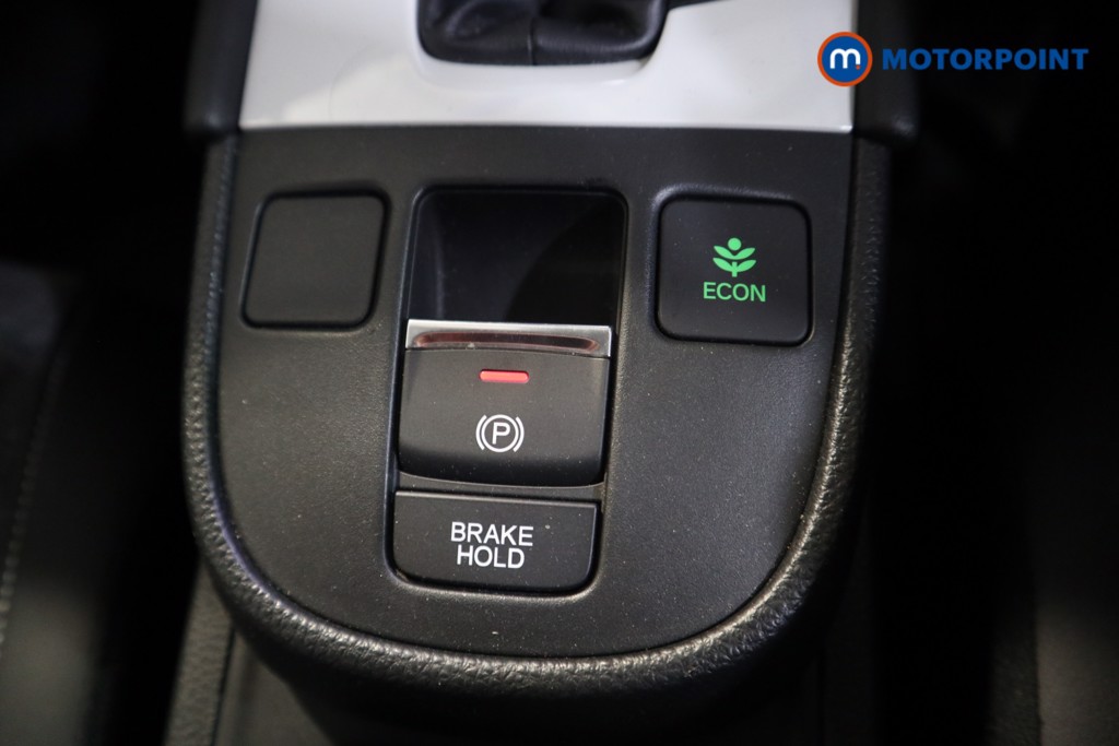 Used Honda Jazz 2021 for sale - 76131785: Photo 19