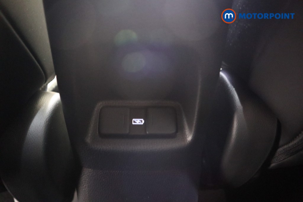 Used Honda Jazz 2021 for sale - 76131785: Photo 32