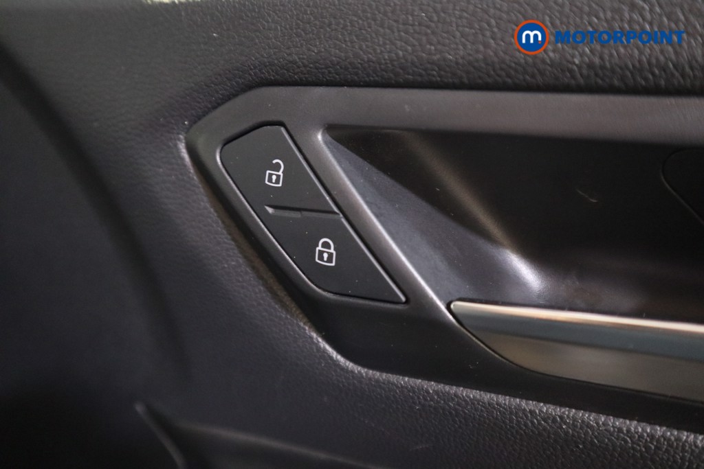 Used Volkswagen T-Roc 2021 for sale - 77639728: Photo 20