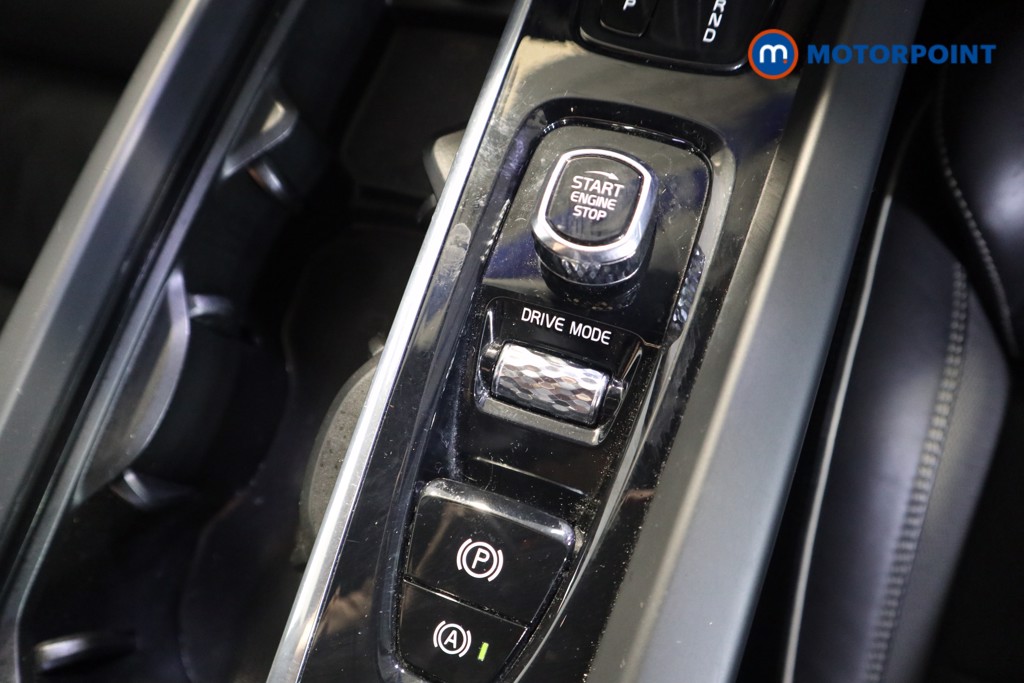 Used Volvo XC60 2021 for sale - 76394782: Photo 16