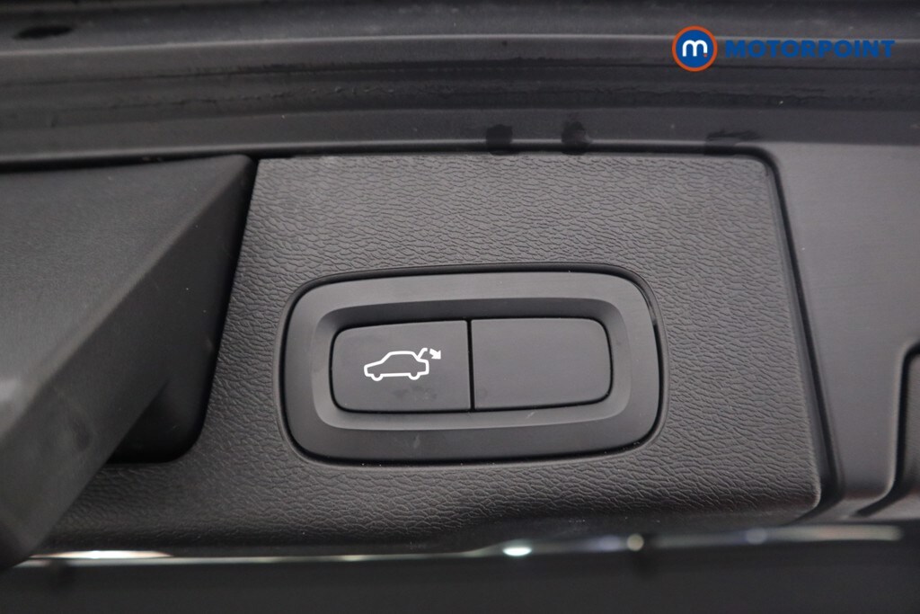 Used Volvo XC60 2021 for sale - 76394782: Photo 28