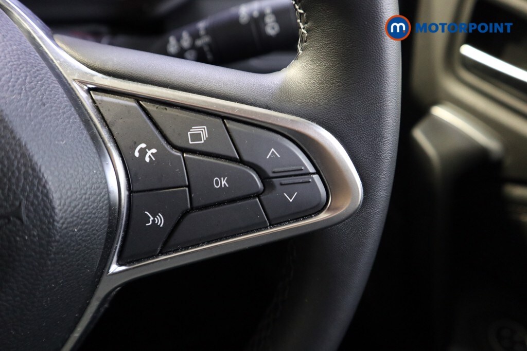 Used Renault Captur for sale - 77364645: Photo 12