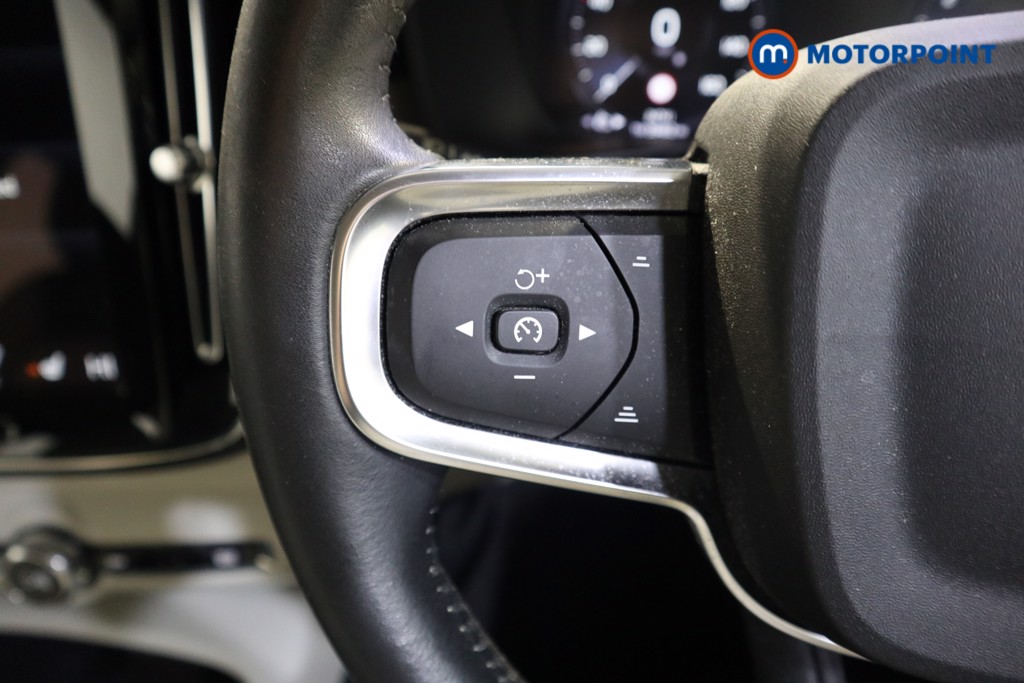 Used Volvo XC40 2020 for sale - 76862681: Photo 11