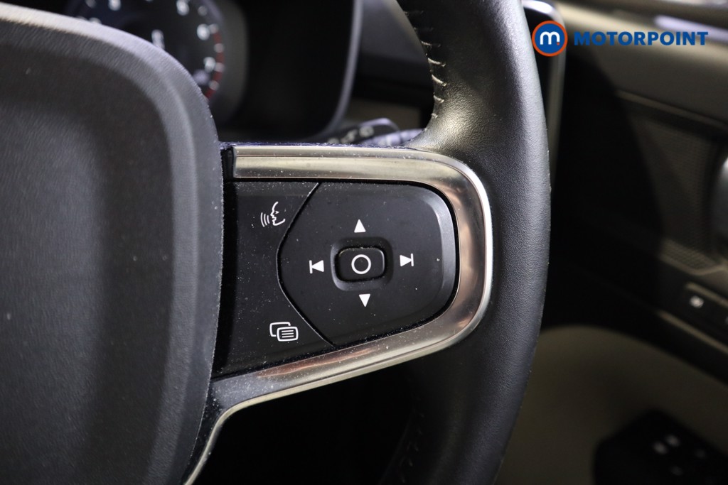 Used Volvo XC40 2020 for sale - 76862681: Photo 12