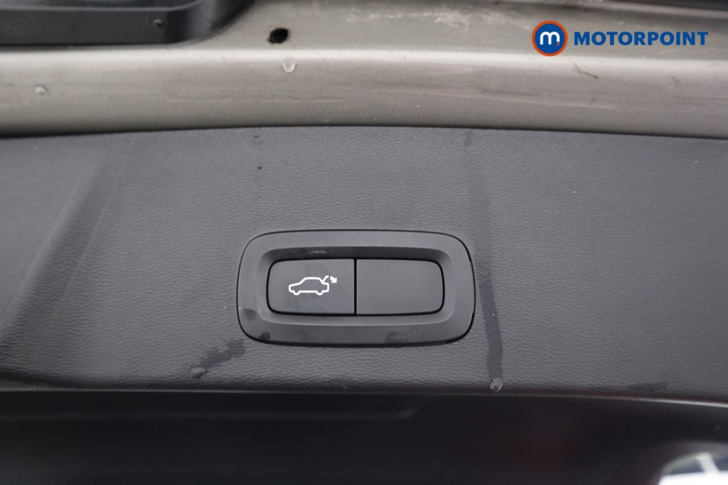 Used Volvo XC40 2020 for sale - 76862681: Photo 29