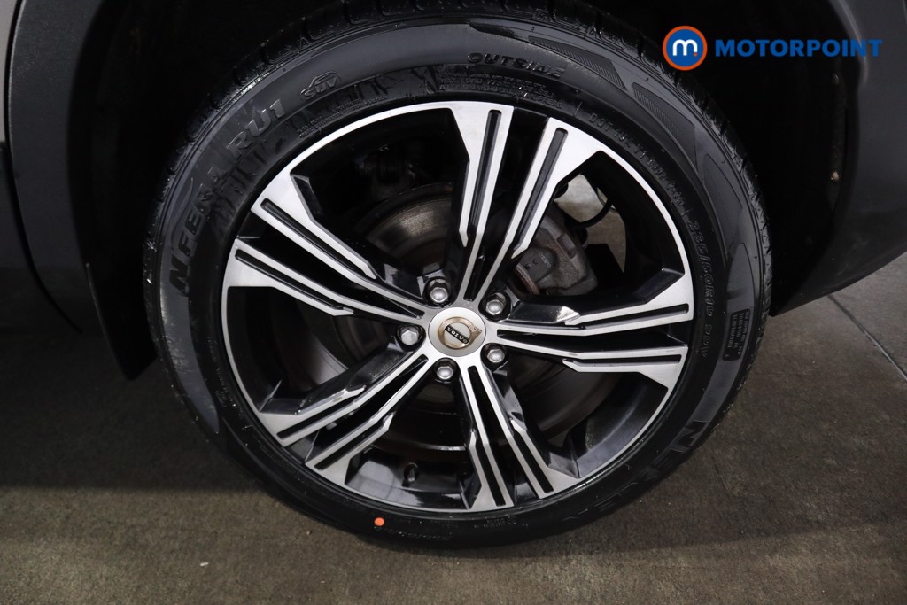 Used Volvo XC40 2020 for sale - 76862681: Photo 33