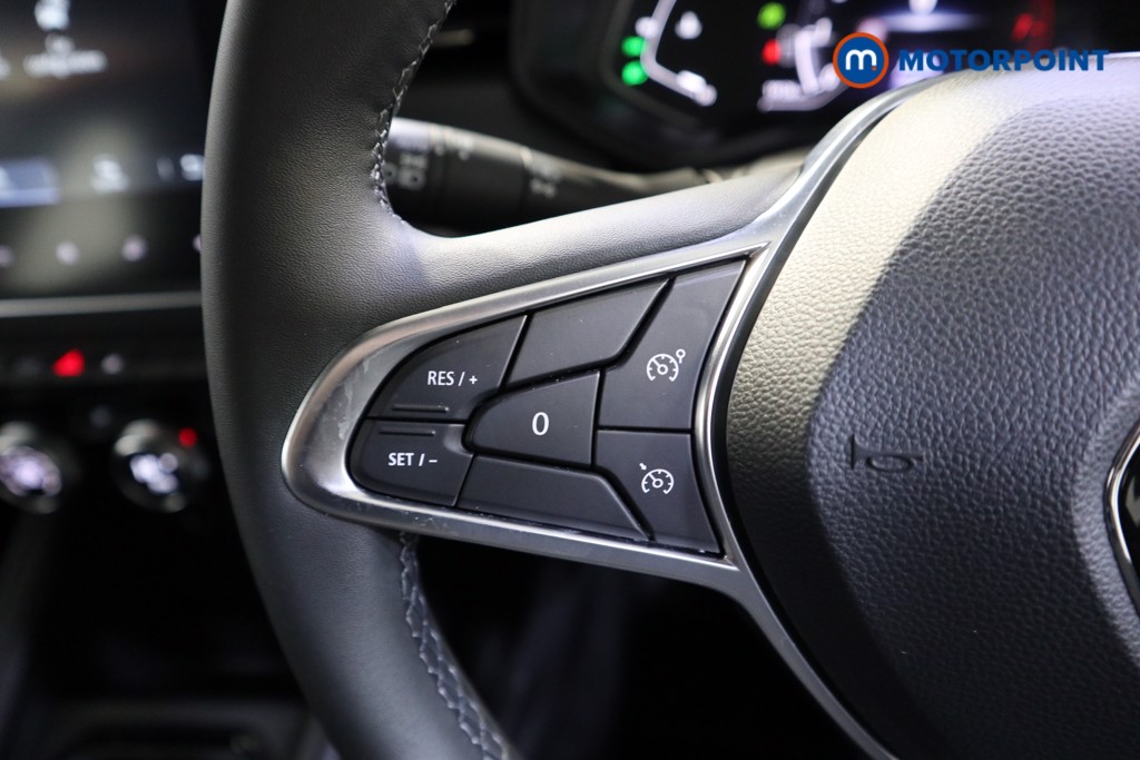 Used Renault Clio 2023 for sale - 77138617: Photo 11