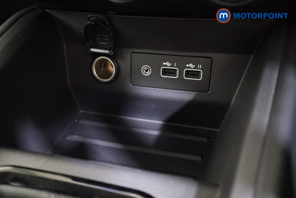 Used Renault Clio 2023 for sale - 77138617: Photo 17