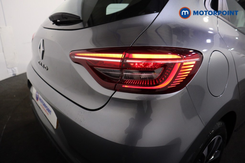 Used Renault Clio 2023 for sale - 77138617: Photo 32