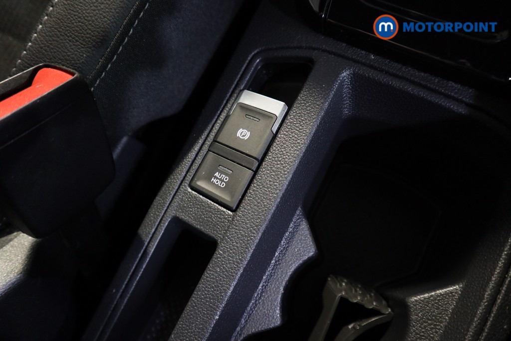 Used Volkswagen T-Roc 2023 for sale - 76933872: Photo 19