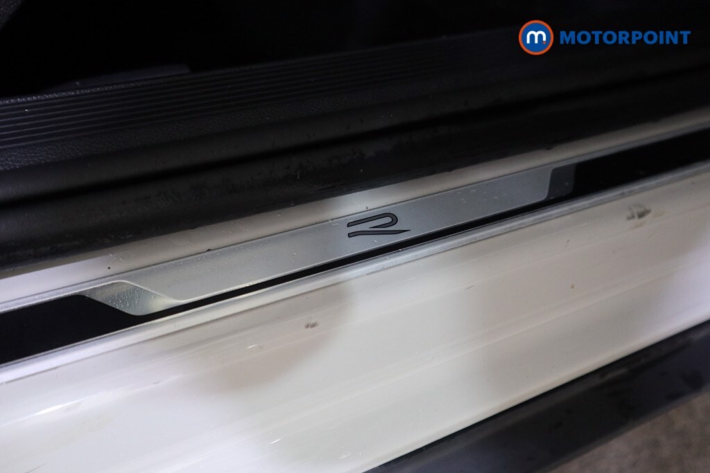 Used Volkswagen T-Roc 2023 for sale - 76933872: Photo 23