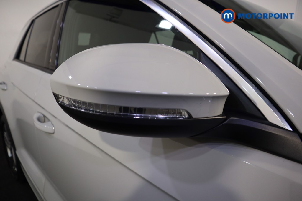 Used Volkswagen T-Roc 2023 for sale - 76933872: Photo 40