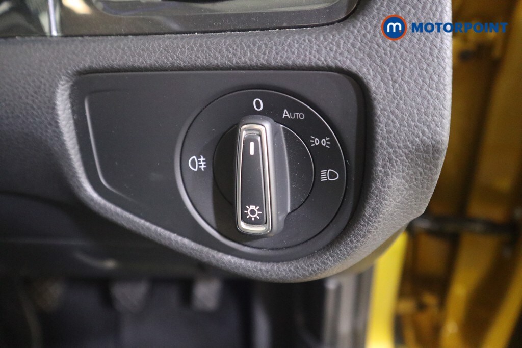 Used Volkswagen Golf 2018 for sale - 76076930: Photo 17