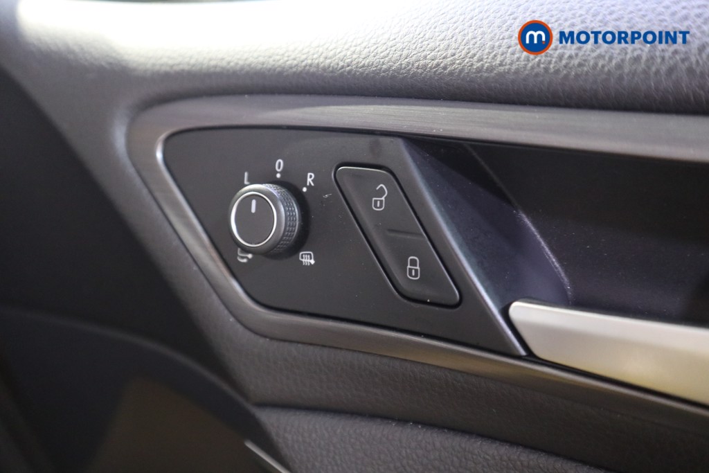Used Volkswagen Golf 2018 for sale - 76076930: Photo 18