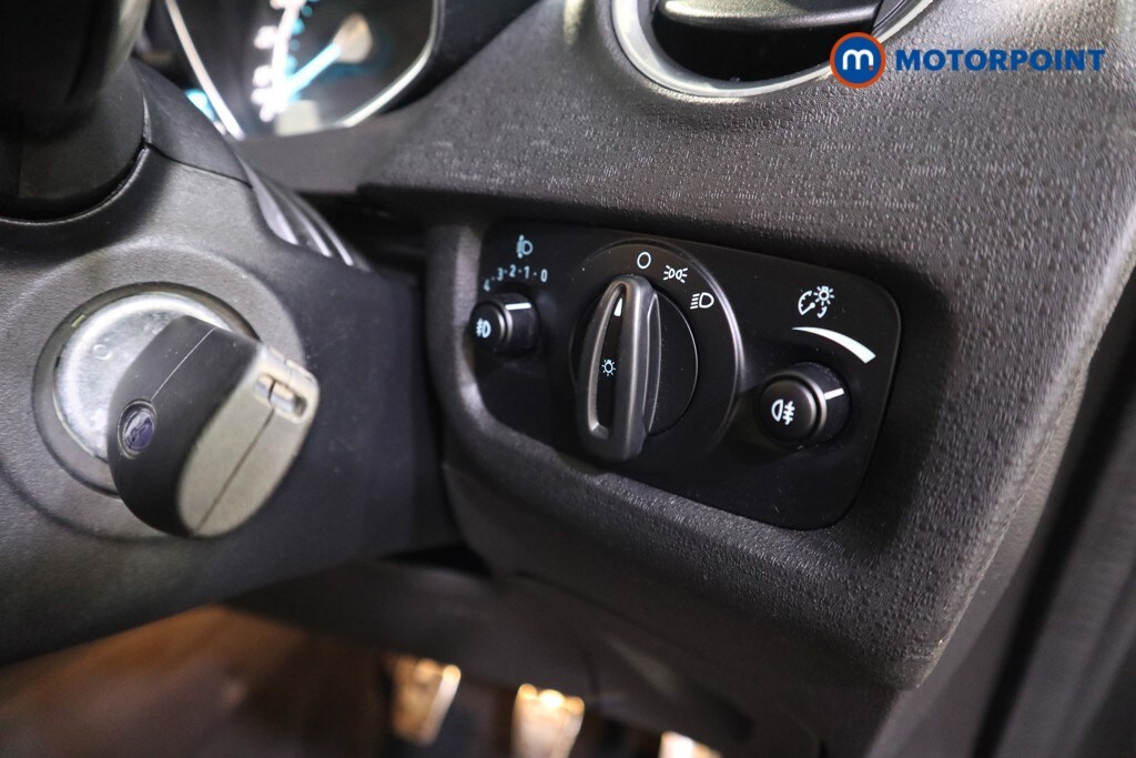 Used Ford Fiesta 2017 for sale - 77848946: Photo 19