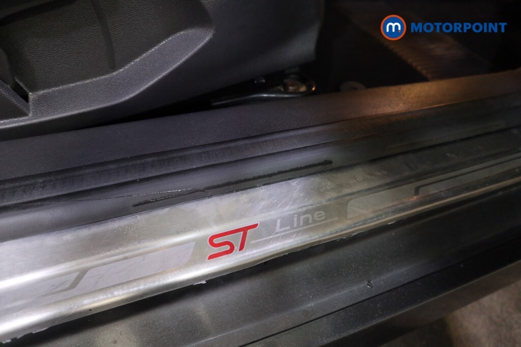 Used Ford Fiesta 2017 for sale - 77848946: Photo 21