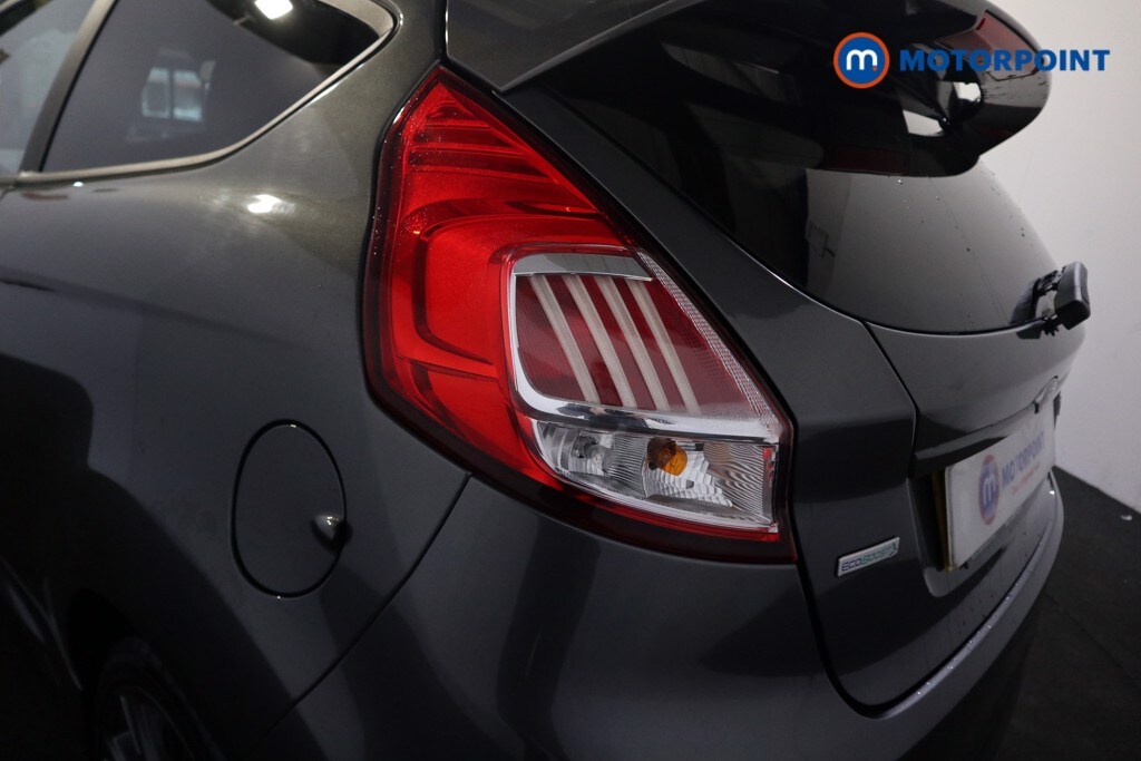 Used Ford Fiesta 2017 for sale - 77848946: Photo 32