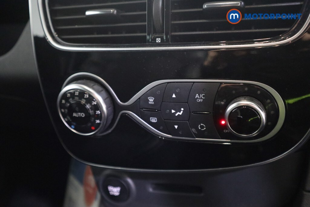 Used Renault Clio 2018 for sale - 78223786: Photo 15