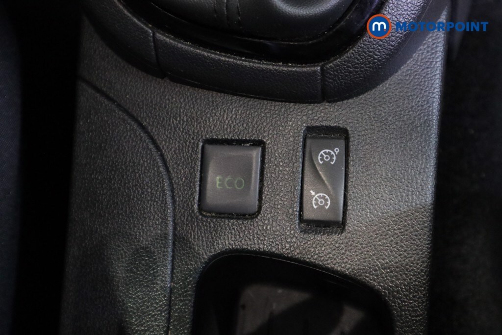 Used Renault Clio 2018 for sale - 78223786: Photo 18