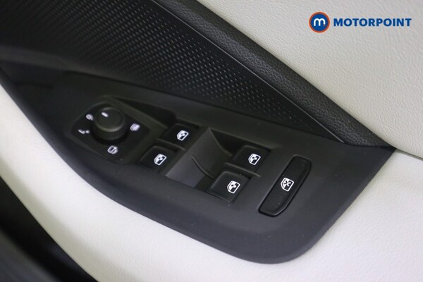 Used Volkswagen Passat 2025 for sale - 76219458: Photo 19