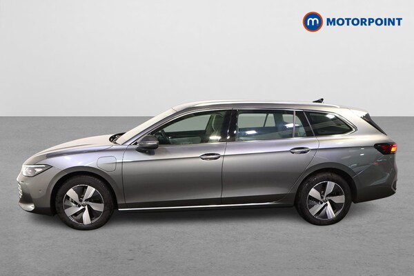 Used Volkswagen Passat 2025 for sale - 76219458: Photo 4