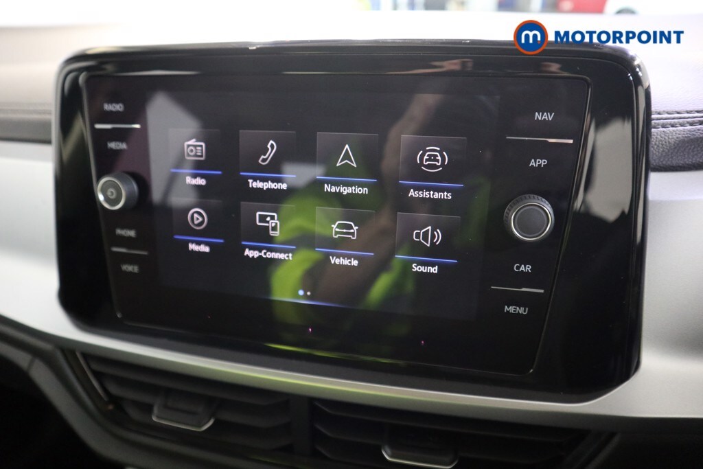 Used Volkswagen T-Roc 2023 for sale - 76209657: Photo 14