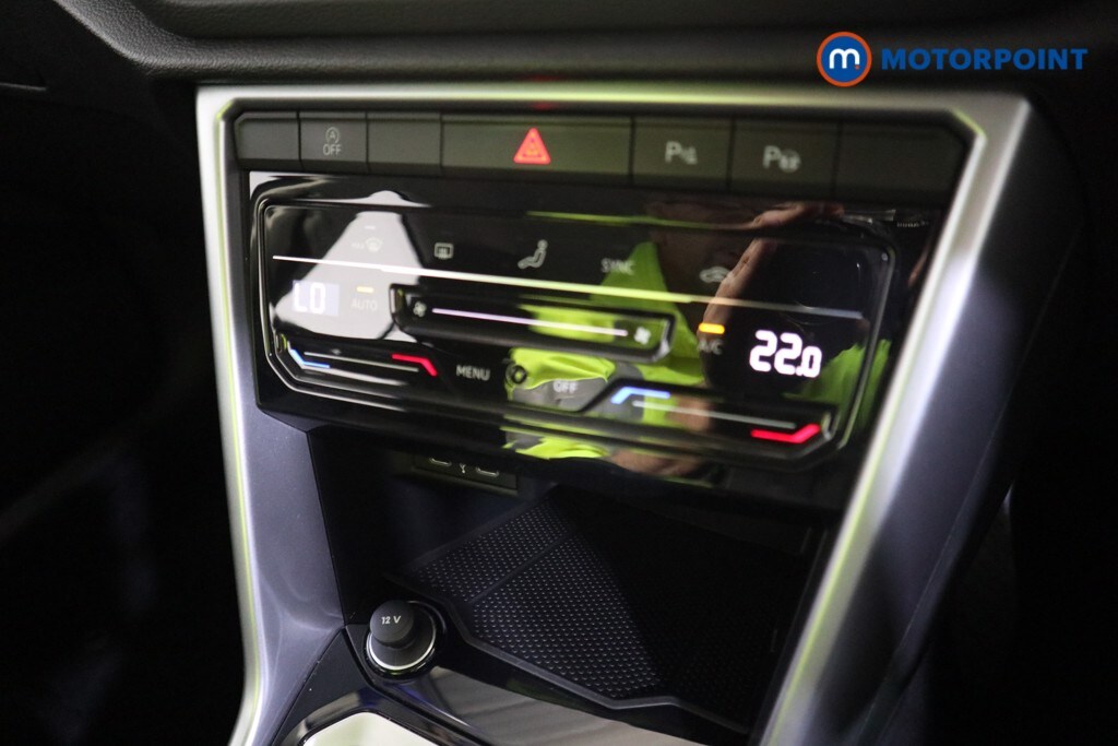 Used Volkswagen T-Roc 2023 for sale - 76209657: Photo 15